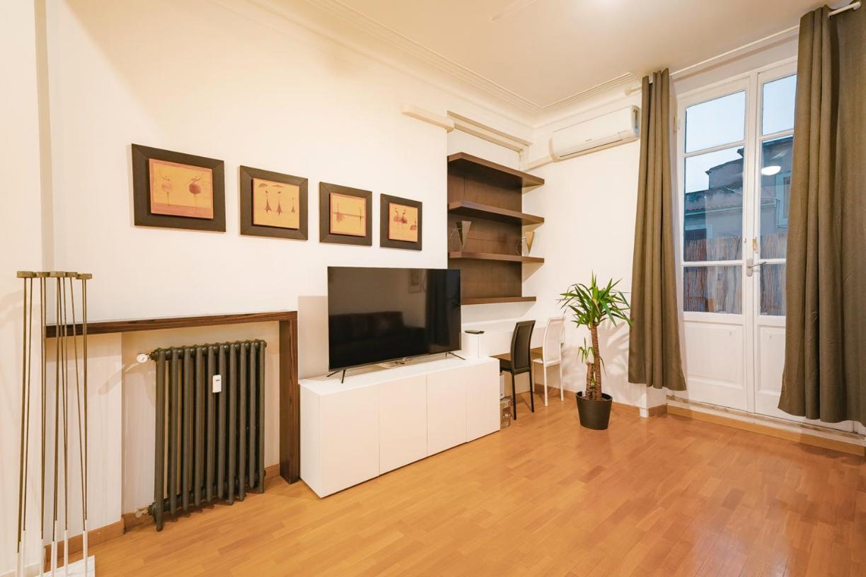 Rdr Tortona Rooms Рим Екстериор снимка